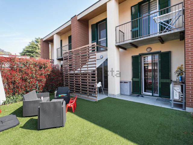 Villetta a schiera in vendita di 171 m² in Via Sant&apos Ambrogio