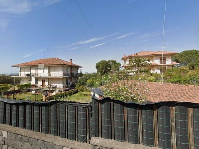 Villetta a schiera in vendita di 172 m² in Via Pulei, 61