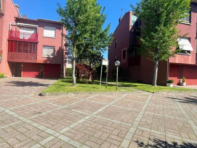 Villetta a schiera in vendita di 173 m²