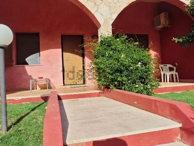 Villetta a schiera in vendita di 174 m² in Via degli Abeti
