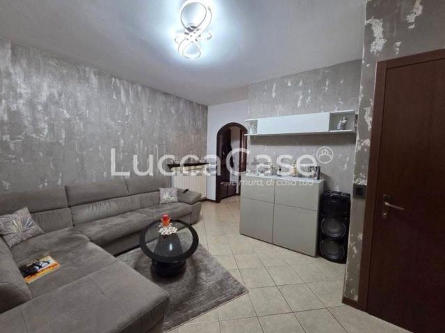 Villetta a schiera in vendita di 175 m² in Via F. Carrara