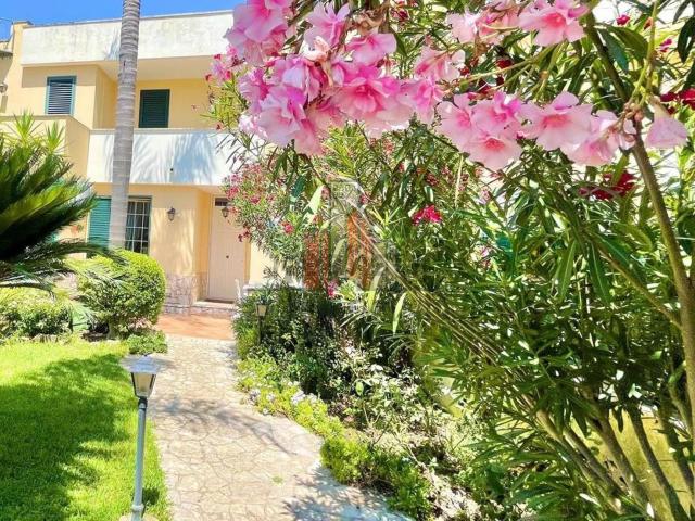 Villetta a schiera in vendita di 176 m²