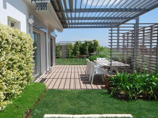 Villetta a schiera in vendita di 178 m² in Via Aldo Moro, 2
