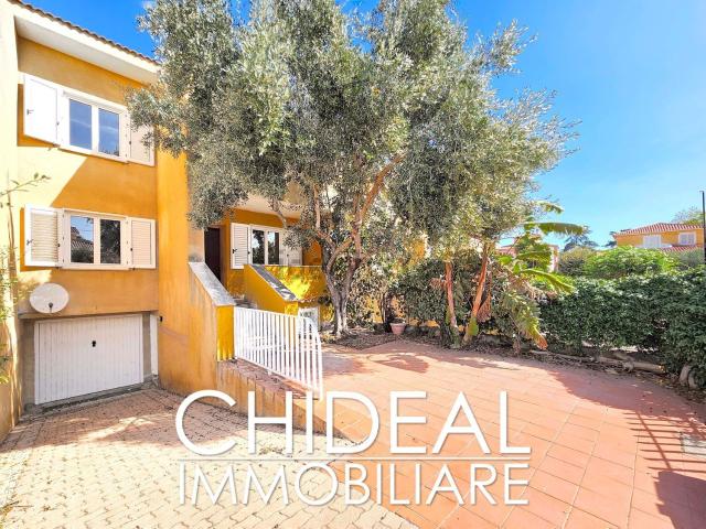 Villetta a schiera in vendita di 178 m² in Via degli Ontani, 8