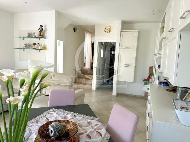 Villetta a schiera in vendita di 178 m² in Via Dismano, 73