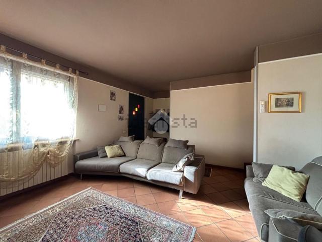 Villetta a schiera in vendita di 178 m² in Via Tirso