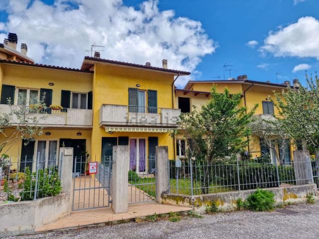 Villetta a schiera in vendita di 179 m² in Viale Martiri di Via Fani