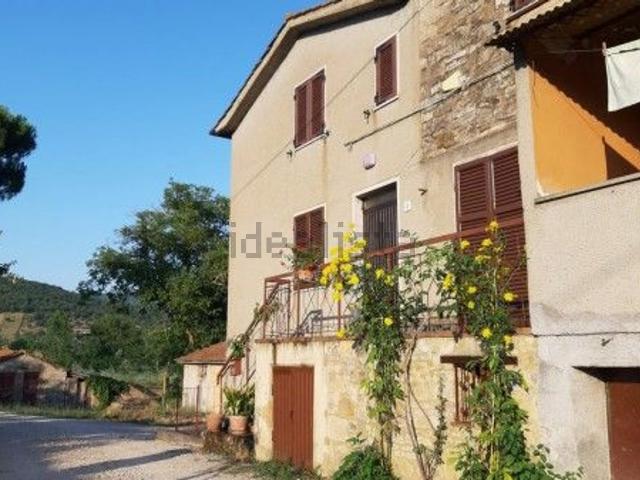 Villetta a schiera in vendita di 179 m² in Strada Senza Nome