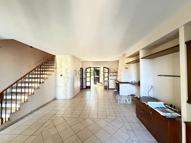 Villetta a schiera in vendita di 180 m² in Via Antonio Gramsci