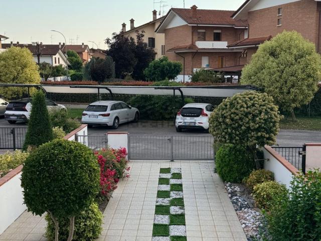 Villetta a schiera in vendita di 180 m² in Via Albert Einstein