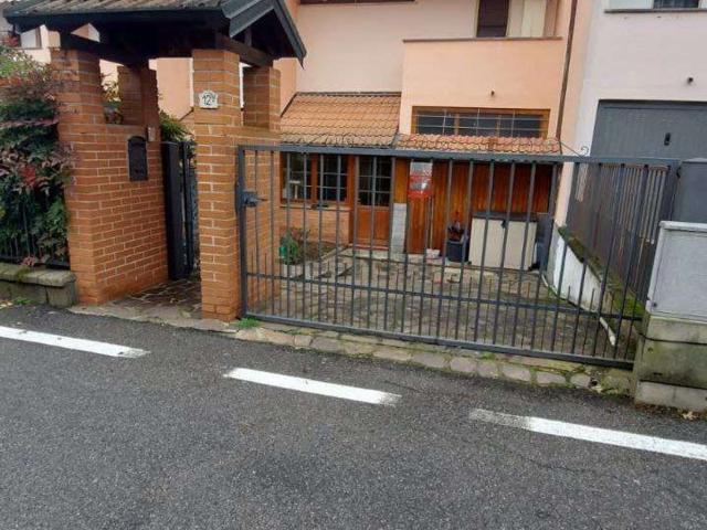 Villetta a schiera in vendita di 180 m² in Via Aldo Moro, 12