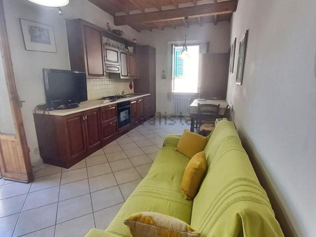 Villetta a schiera in vendita di 180 m² in Via B. Gozzoli, 18