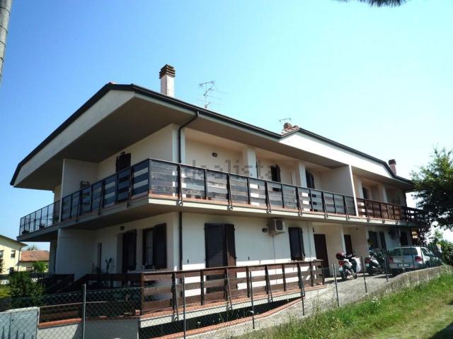 Villetta a schiera in vendita di 180 m² in Via Beneficio II° Tronco