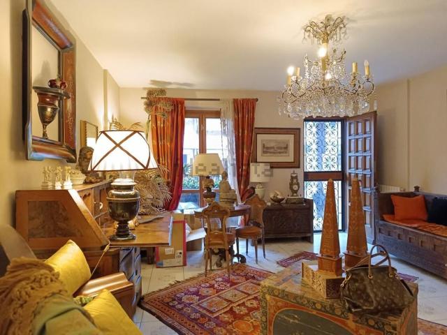 Villetta a schiera in vendita di 180 m² in Via Bigioni