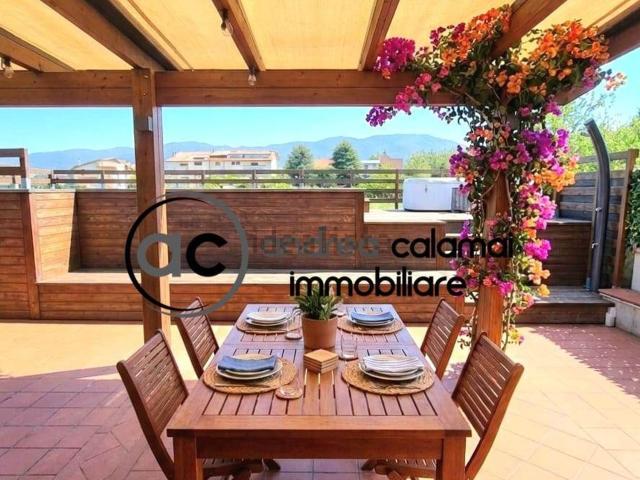 Villetta a schiera in vendita di 180 m² in Via Giorgio la Pira