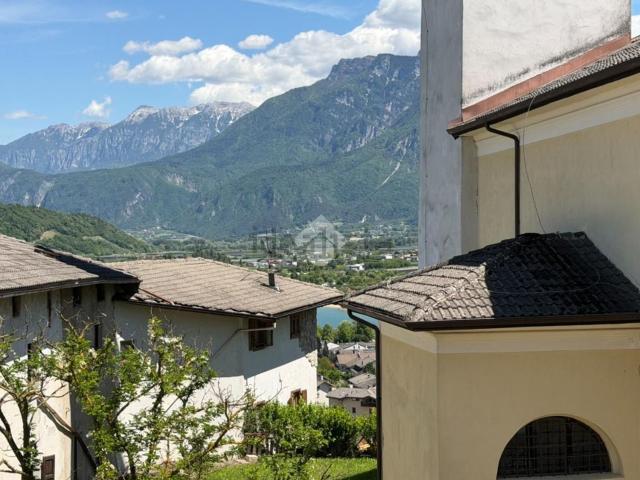 Villetta a schiera in vendita di 180 m² in Via don Enrico Angeli, 48