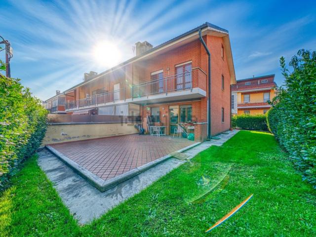 Villetta a schiera in vendita di 180 m² in Via Damiano Chiesa, 35