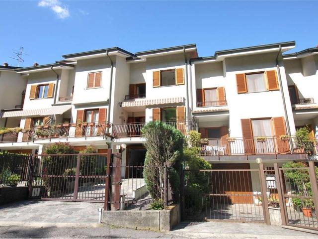 Villetta a schiera in vendita di 180 m² in Via Dante, 514
