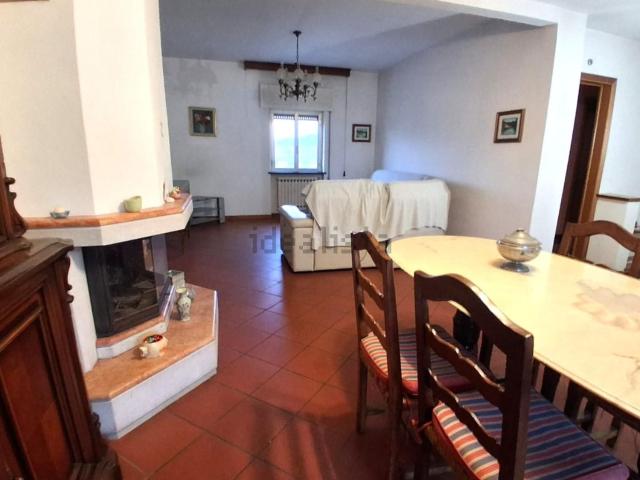 Villetta a schiera in vendita di 180 m² in Via dei Bollori