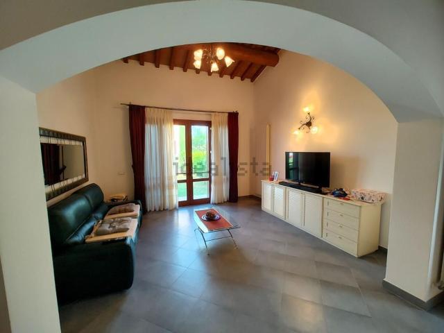 Villetta a schiera in vendita di 180 m² in Via della Repubblica