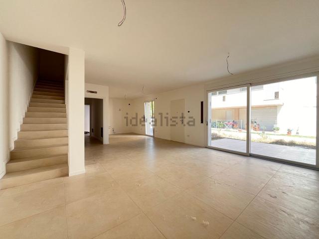 Villetta a schiera in vendita di 180 m² in Via Euganea, 9