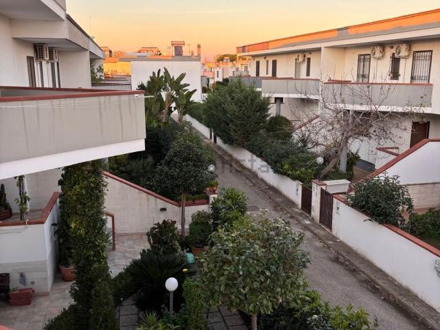 Villetta a schiera in vendita di 180 m² in Via Francesco Como, 4