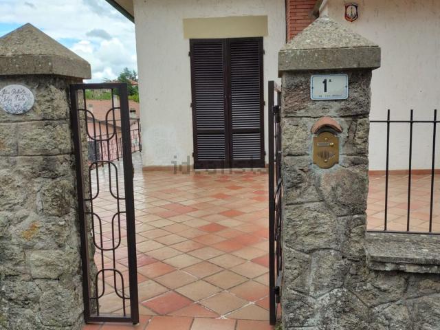 Villetta a schiera in vendita di 180 m² in Via Fratelli Rosselli