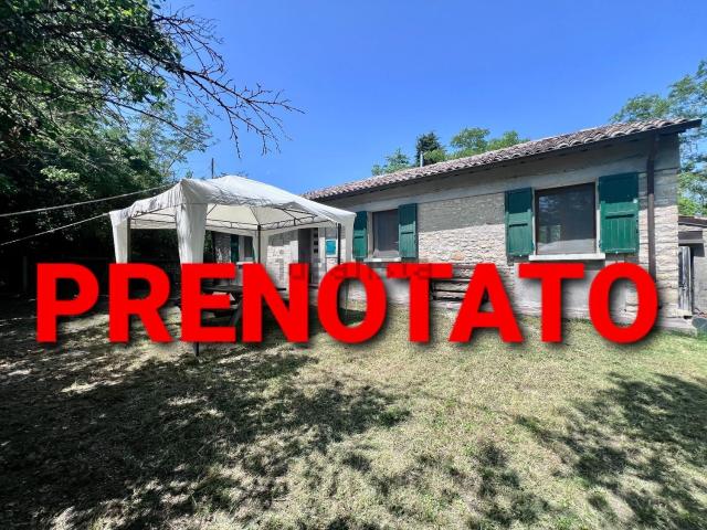 Villetta a schiera in vendita di 180 m² in Via Luzzena, 54