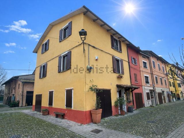 Villetta a schiera in vendita di 180 m² in Via Marsala