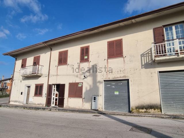 Villetta a schiera in vendita di 180 m² in Via Passo San Felice, 11