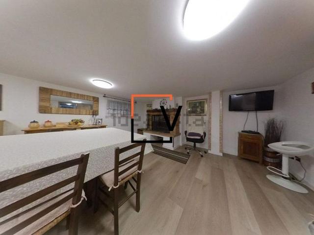 Villetta a schiera in vendita di 180 m² in Via Roma