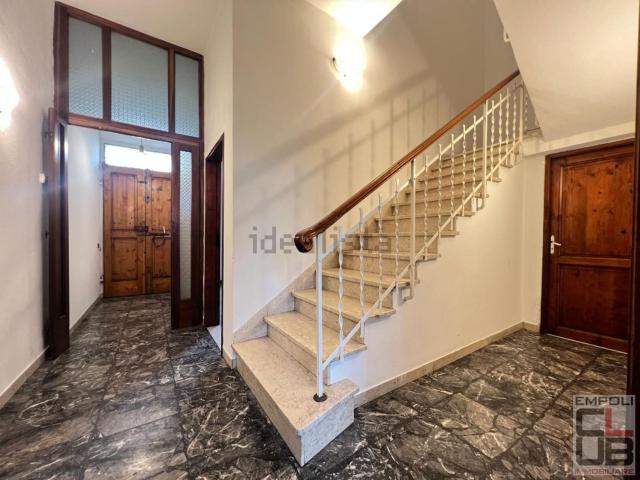 Villetta a schiera in vendita di 180 m² in Via Raffaello Caverni, 2