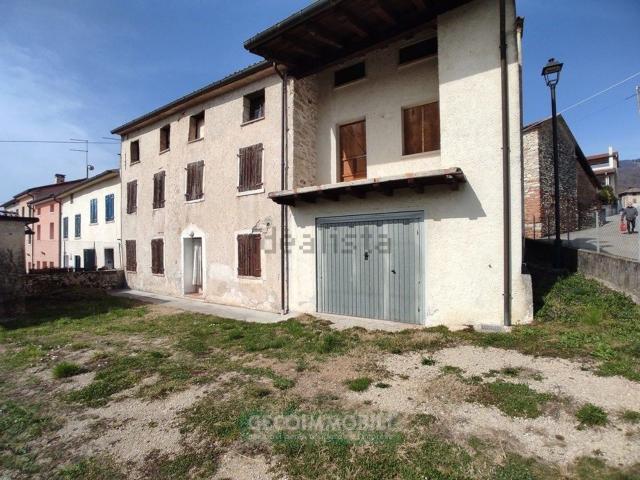 Villetta a schiera in vendita di 180 m² in Via Vettorazzi