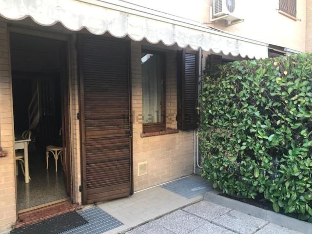Villetta a schiera in vendita di 180 m² in Viale Tre Martiri, 35