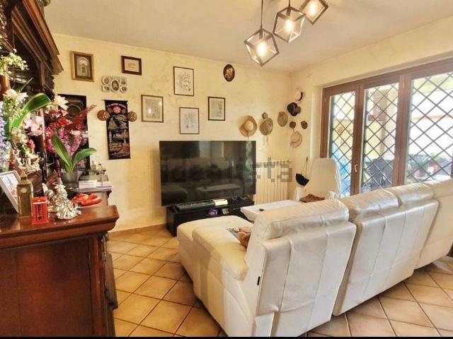Villetta a schiera in vendita di 182 m² in Via Castenedolo