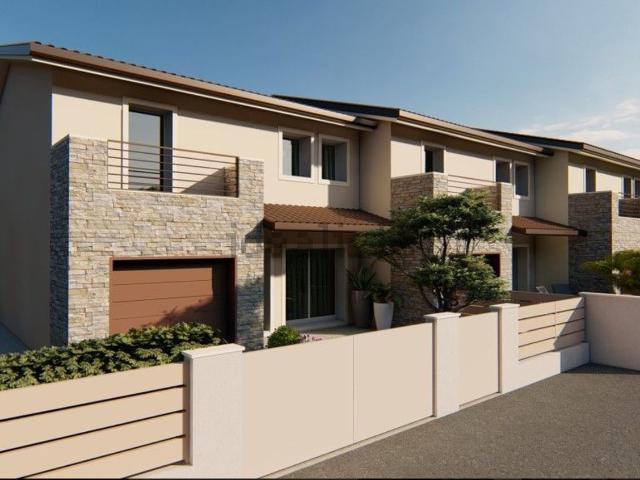Villetta a schiera in vendita di 183 m² in Via Amerigo Vespucci, 10