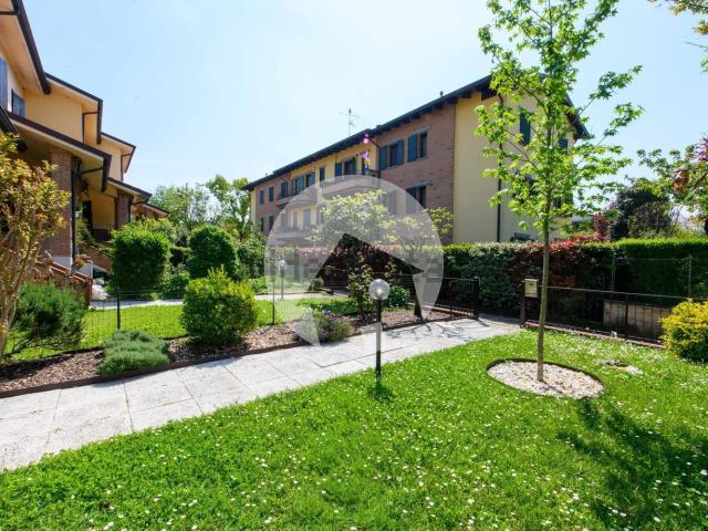 Villetta a schiera in vendita di 183 m² in Via Volga, 2