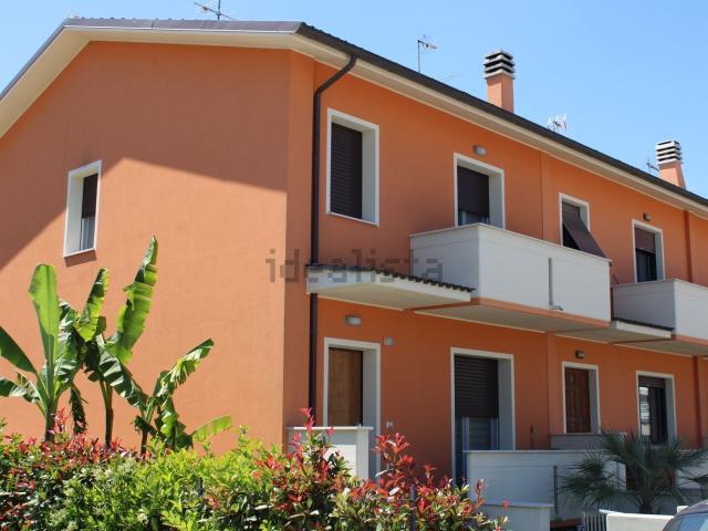 Villetta a schiera in vendita di 185 m² in Via Andrea Costa, 3