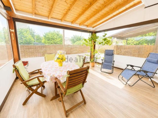 Villetta a schiera in vendita di 185 m² in Via Matteo da Roncajette