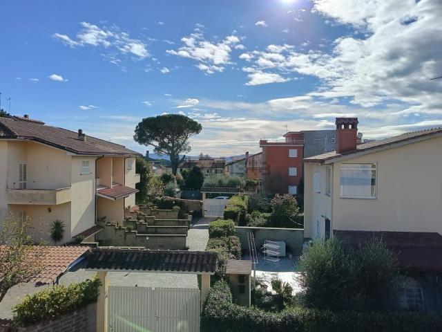 Villetta a schiera in vendita di 185 m² in Via Pietro Nenni, 1