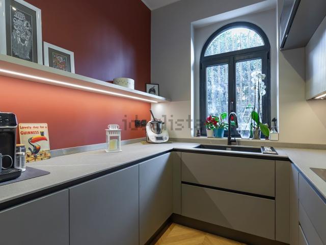Villetta a schiera in vendita di 185 m² in Via Privata Massimiano, 21
