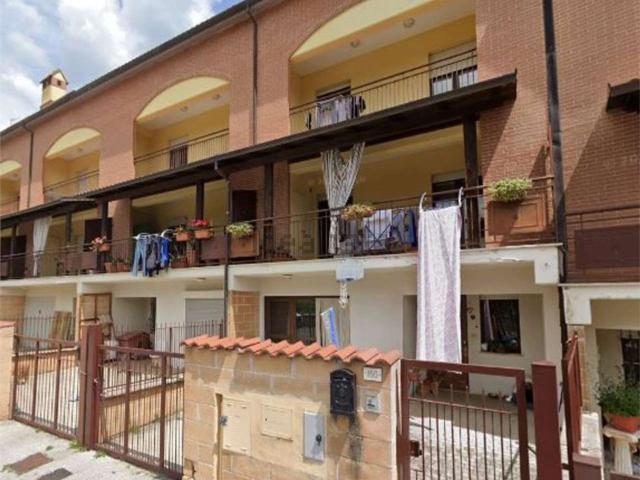 Villetta a schiera in vendita di 186 m² in Via San Giovanni, 160