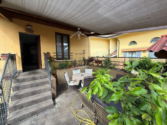 Villetta a schiera in vendita di 187 m² in Via Fratelli Morelli