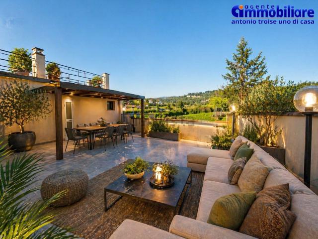 Villetta a schiera in vendita di 187 m² in Via Lucchese, 116