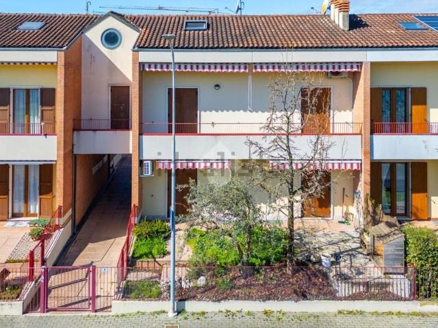 Villetta a schiera in vendita di 187 m² in Via Molini, 5