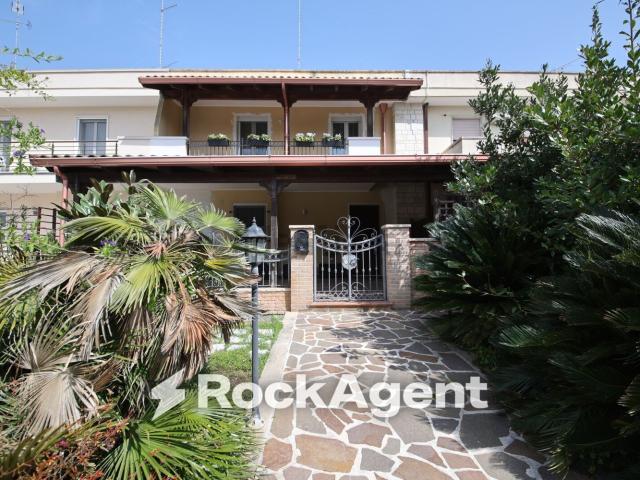 Villetta a schiera in vendita di 187 m² in Via Mario di Lecce