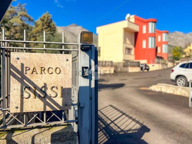 Villetta a schiera in vendita di 187 m² in Via Rotabile, 37