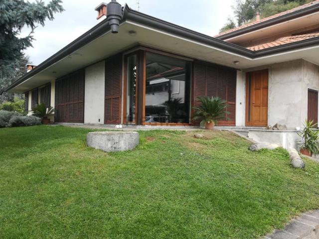Villetta a schiera in vendita di 188 m² in Via Giuseppe Garibaldi, 5