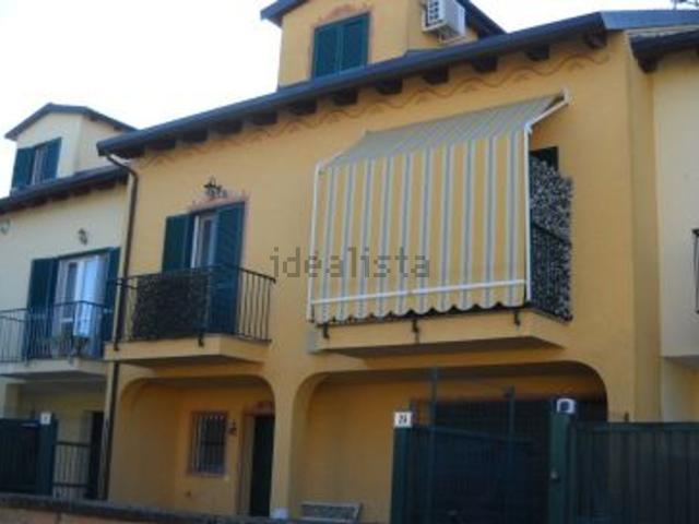 Villetta a schiera in vendita di 188 m² in Via Filippo Tommaso Marinetti, 25