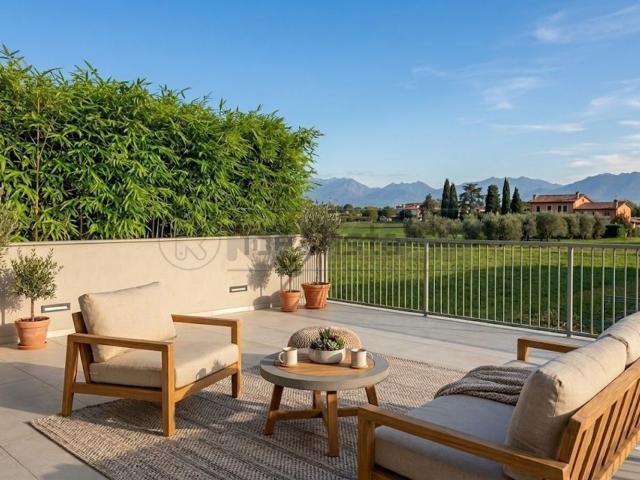 Villetta a schiera in vendita di 189 m² in Via Caldonazzo